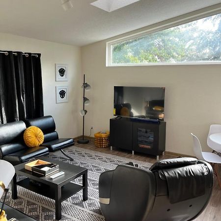 Paradise Oasis Near Lake *Full Body Massage Chair* Longview Luaran gambar