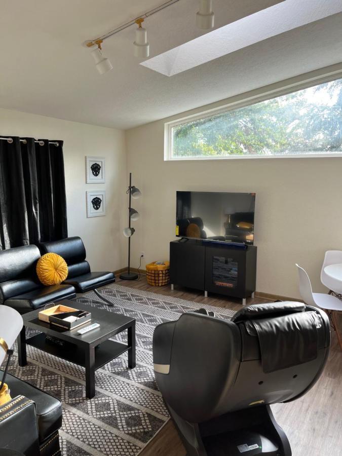 Paradise Oasis Near Lake *Full Body Massage Chair* Longview Luaran gambar